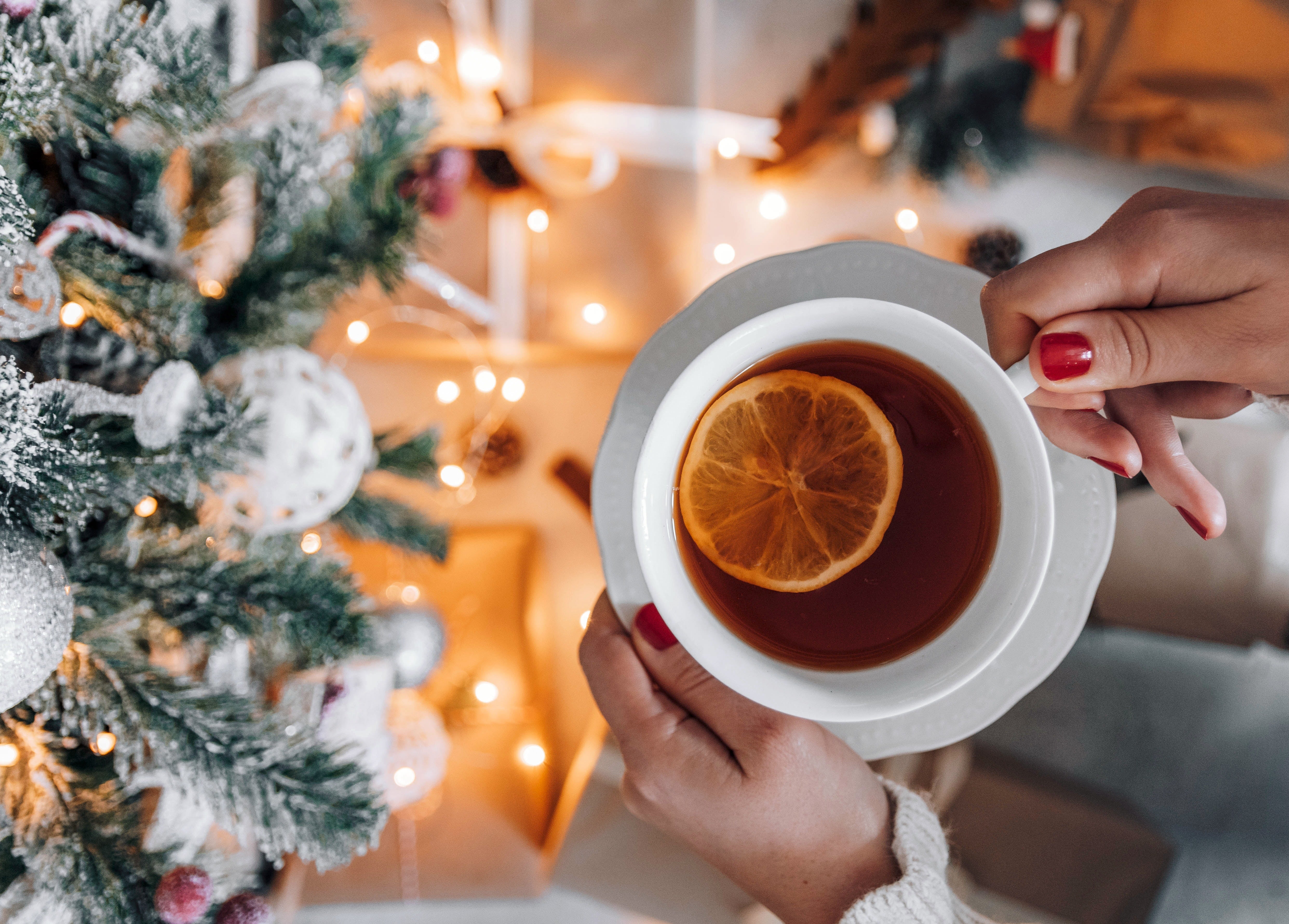 The Best Teas to Enjoy During Christmastime